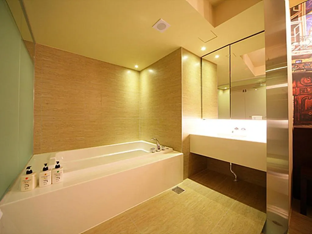 Sinchon Hotel Gaeul Seoul 2*,